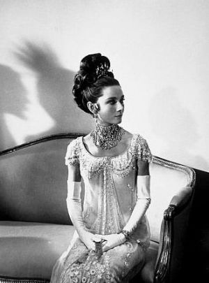 Audrey Hepburn - My Fair Lady - white evening gown1.jpg